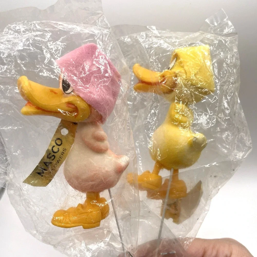 2 Vintage Masco‎ Flowers Flocked Pink Yellow Ducks Floral Picks Hong Kong NOS